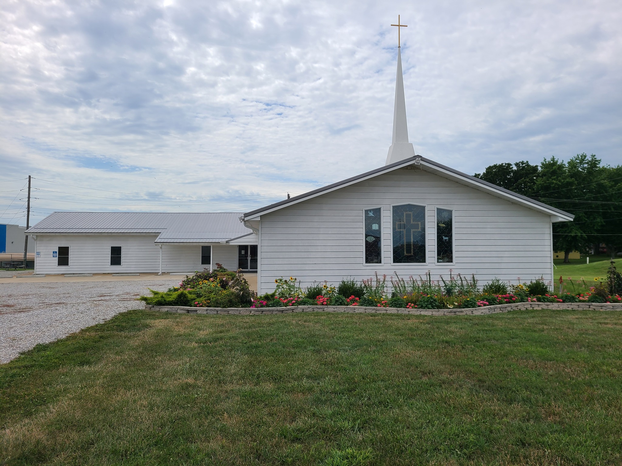 Holy Cross Lutheran Church